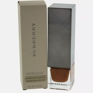 Authentic Burberry Fresh Glow Chestnut #60 Foundation